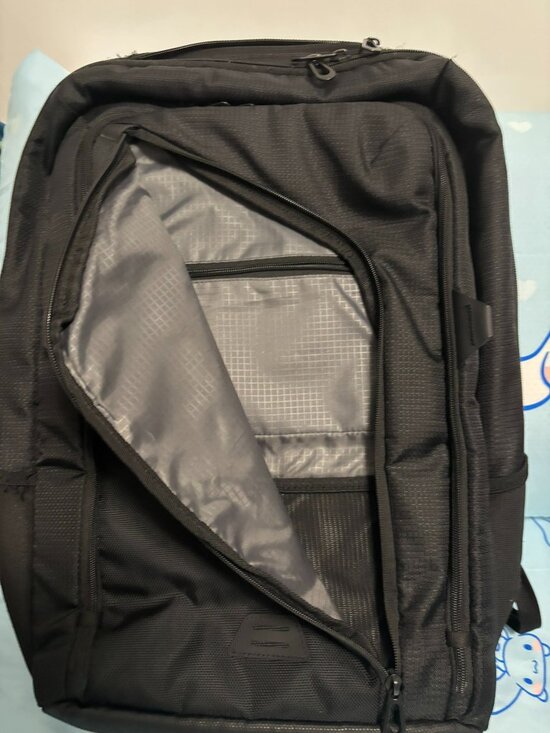 Black Commuter Backpack-USED main image 5